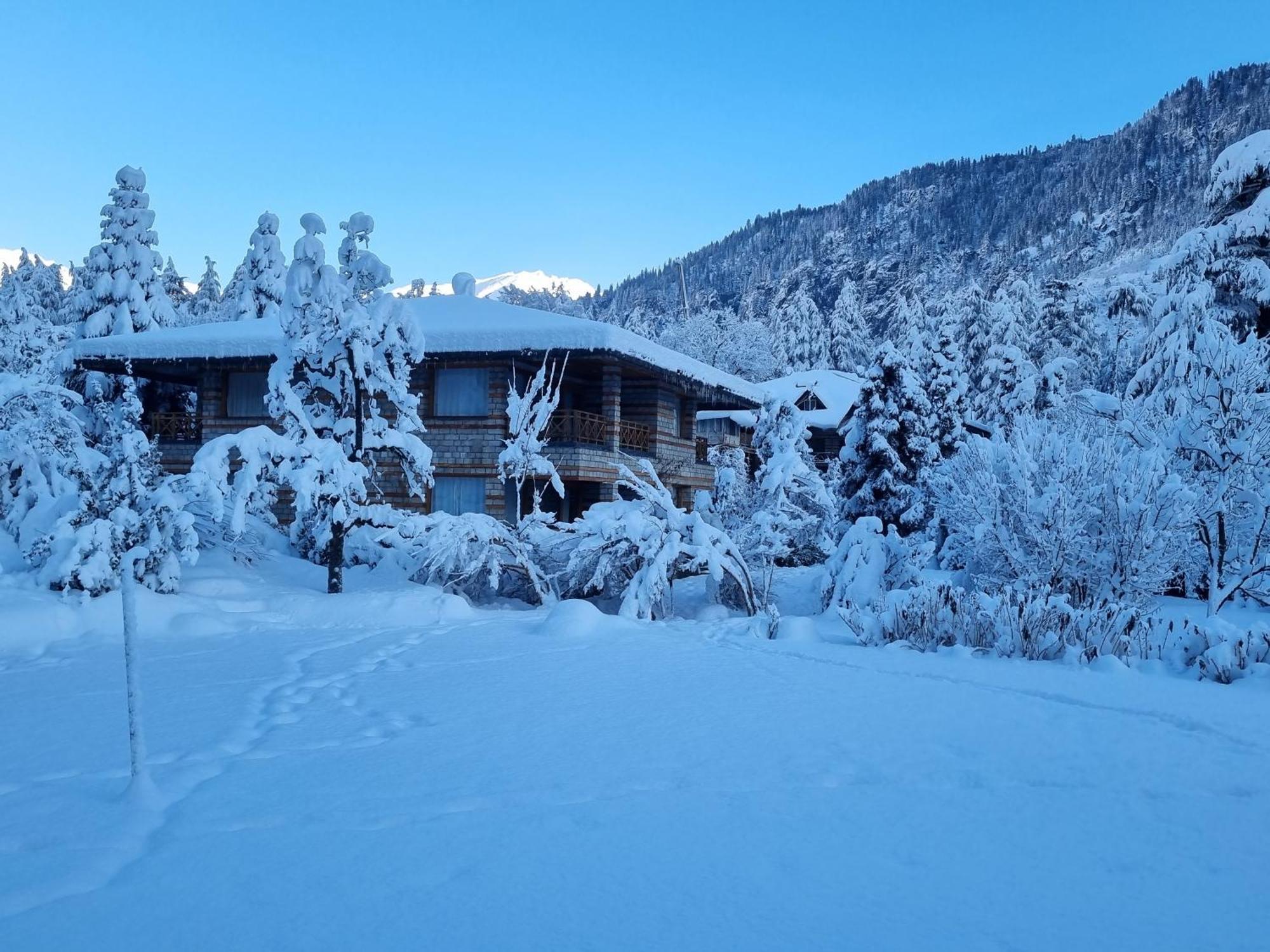 Banon Resorts Manāli Eksteriør billede